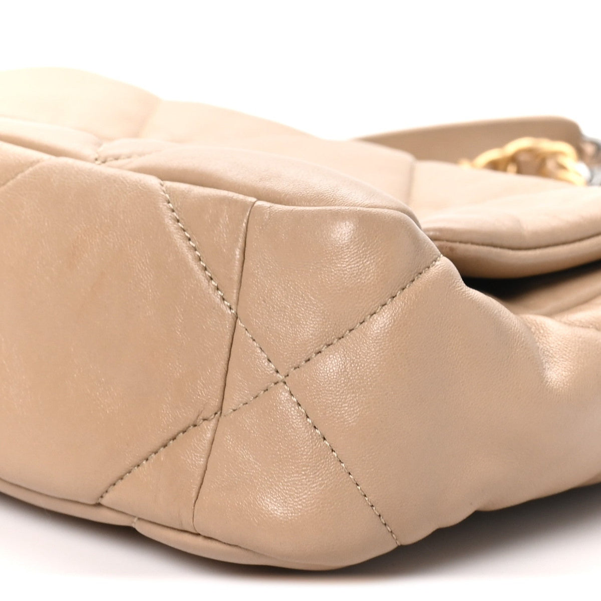Lambskin Quilted Medium Chanel 19 Flap Dark Beige