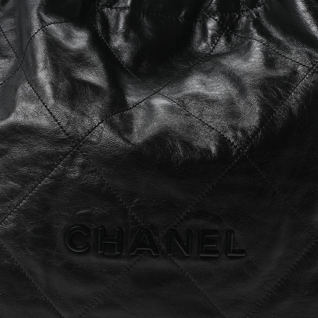Shiny Calfskin Quilted Monochrome Small Chanel 22 Black