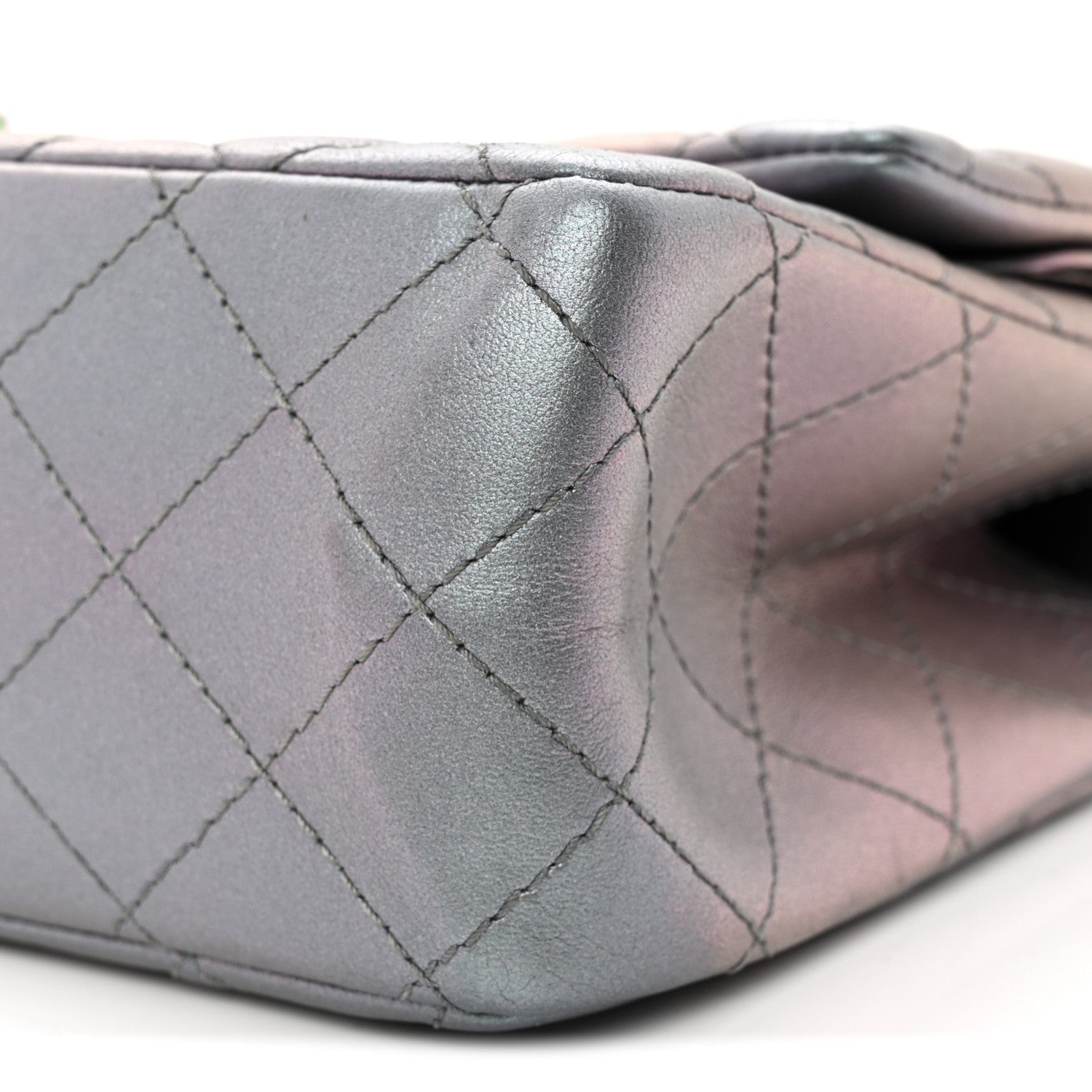 Iridescent Lambskin Quilted 2.55 Reissue 226 Flap Light Purple