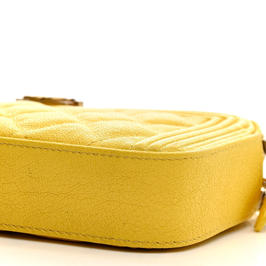 Caviar Quilted Small Boy Clutch With Chain Yellow