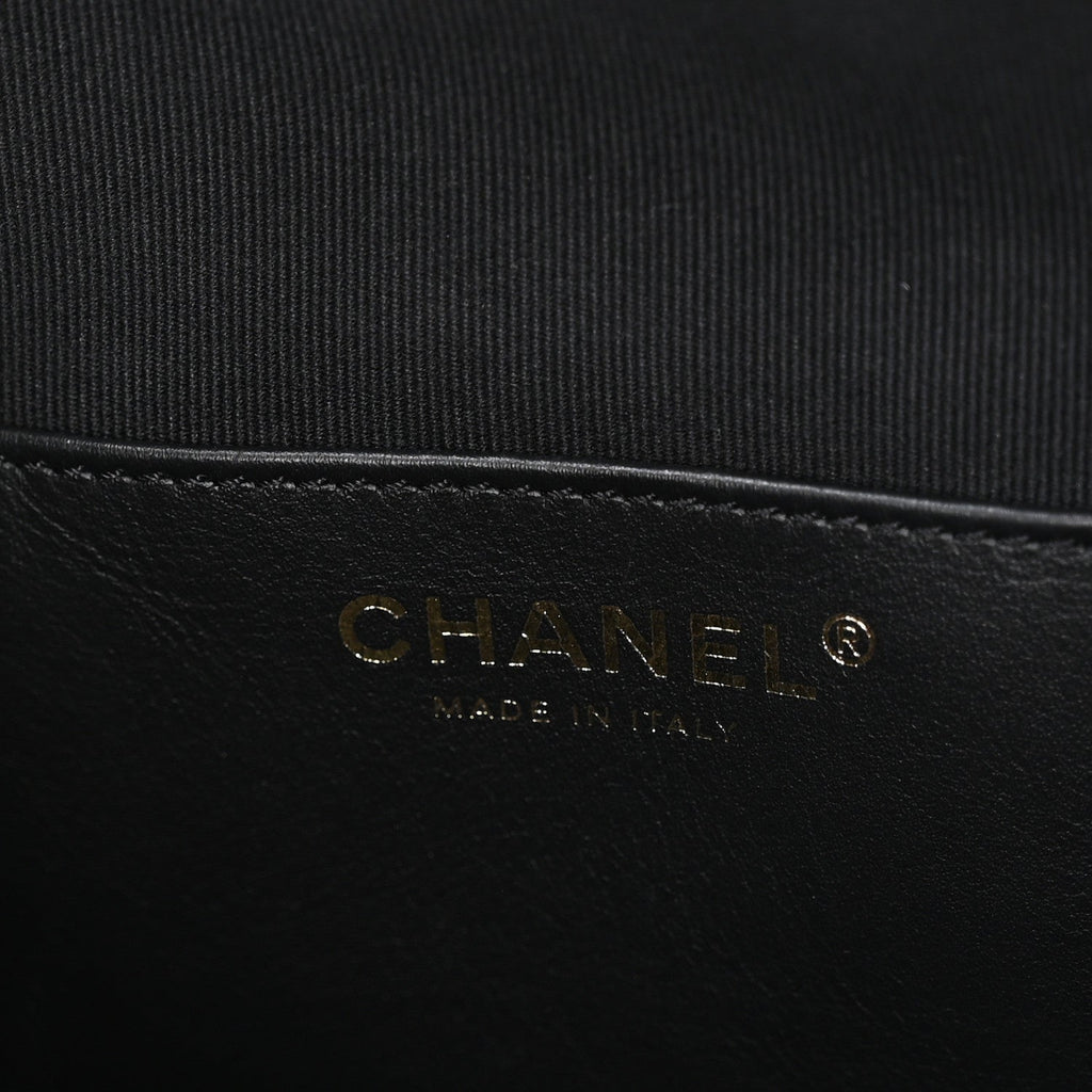 Shiny Crumpled Calfskin Quilted Medium Chanel 25 Handbag Black