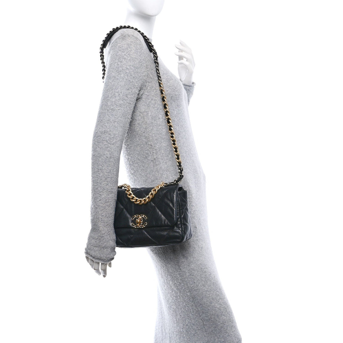 Goatskin Quilted Medium Chanel 19 Flap Black