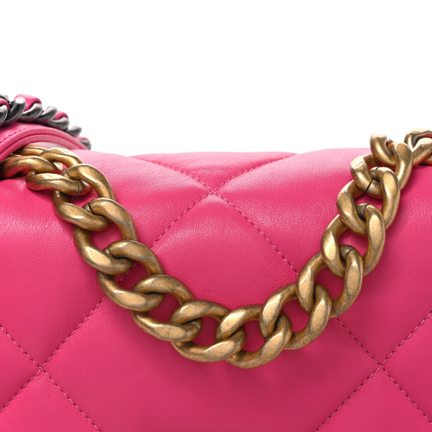 Lambskin Quilted Medium Chanel 19 Flap Dark Pink