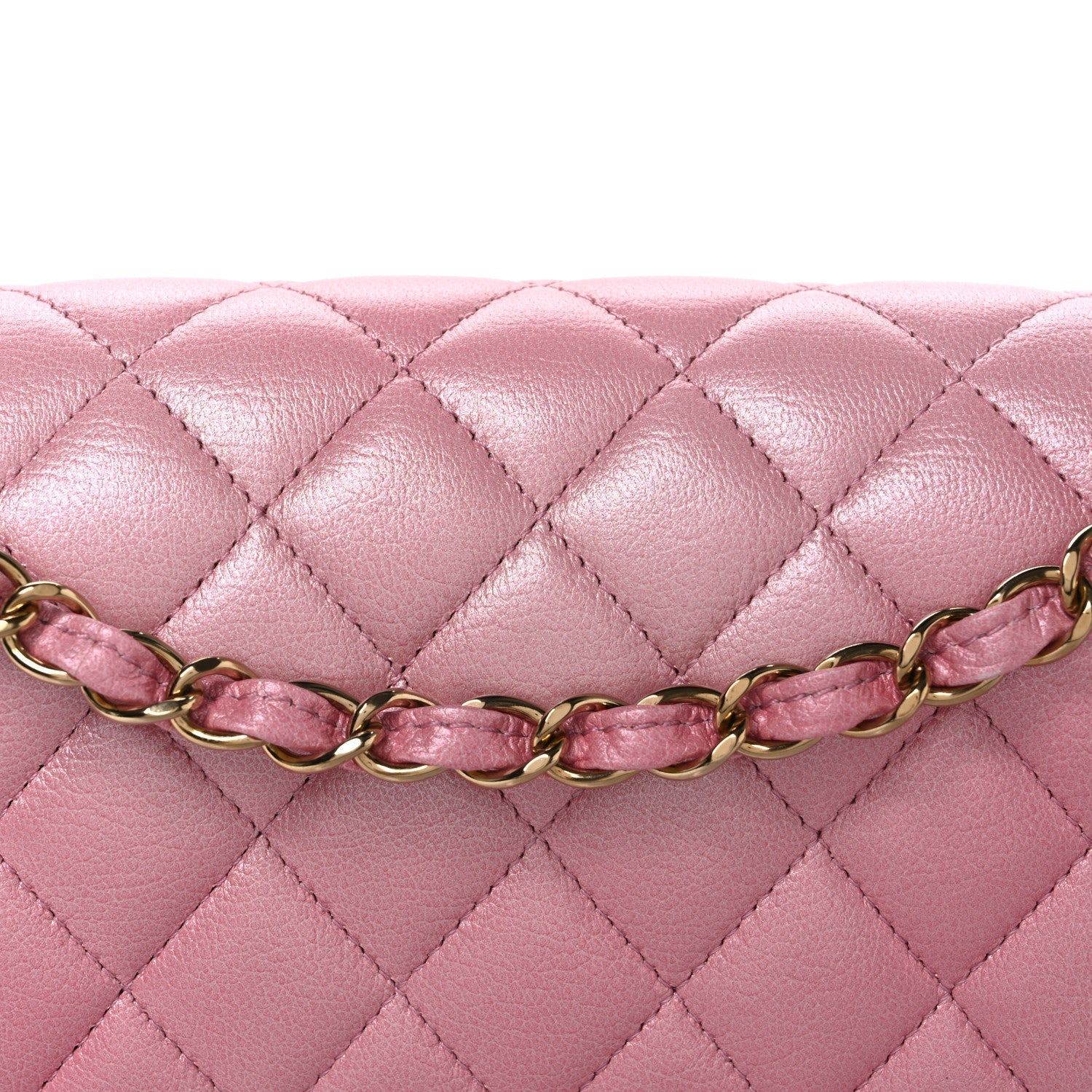Iridescent Caviar Quilted Medium Double Flap Rose Pink