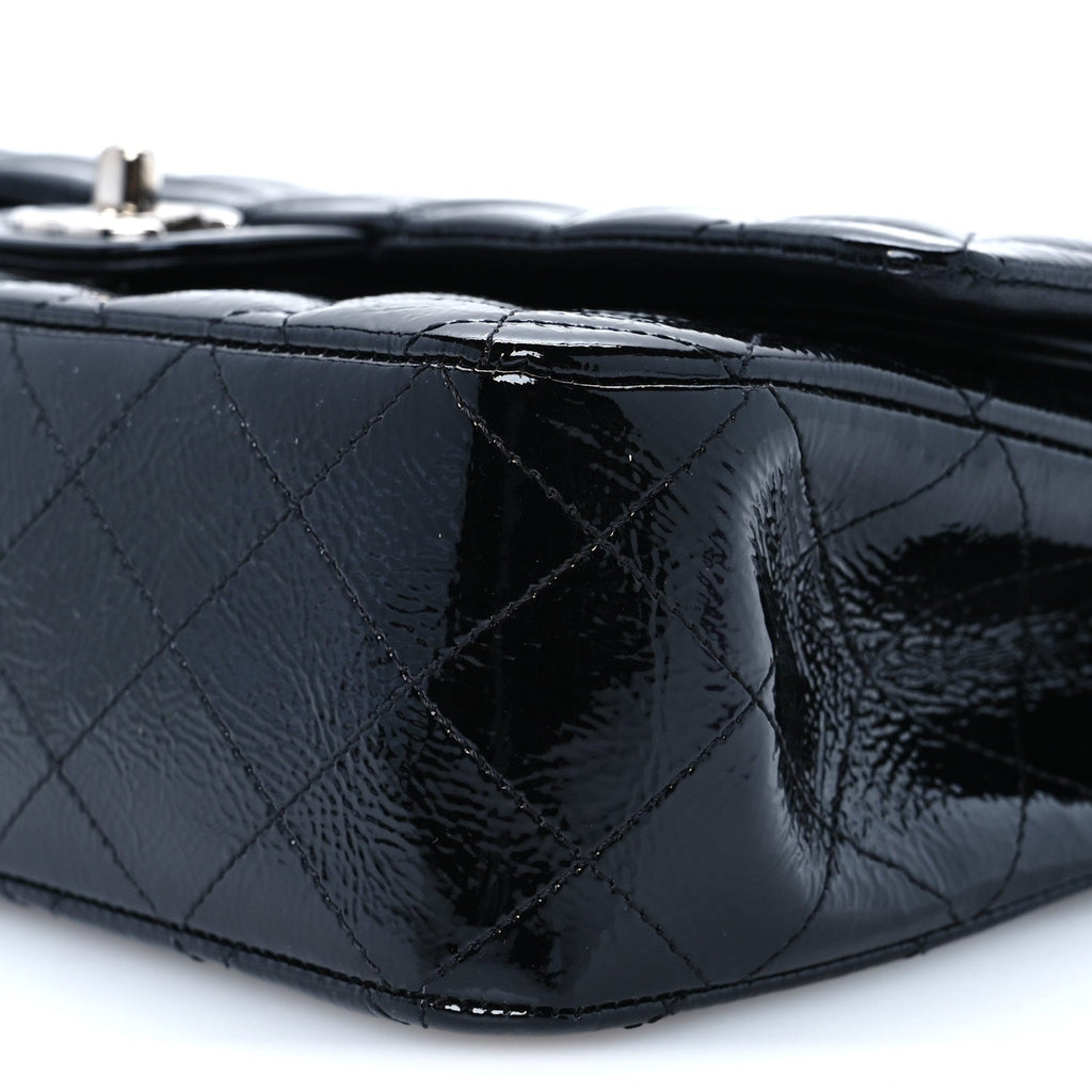 Distressed Patent Quilted Medium Double Flap Black