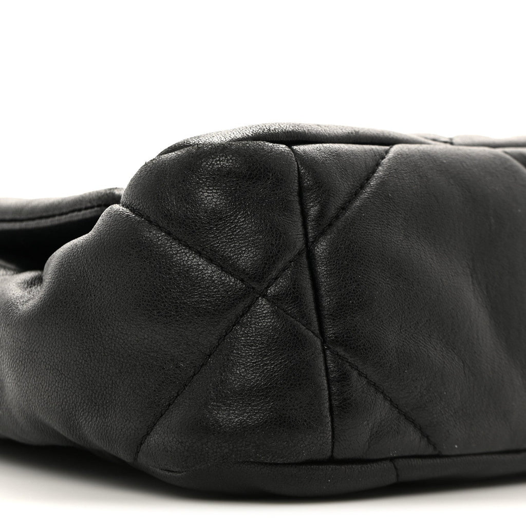 Lambskin Quilted Medium Chanel 19 Flap Black