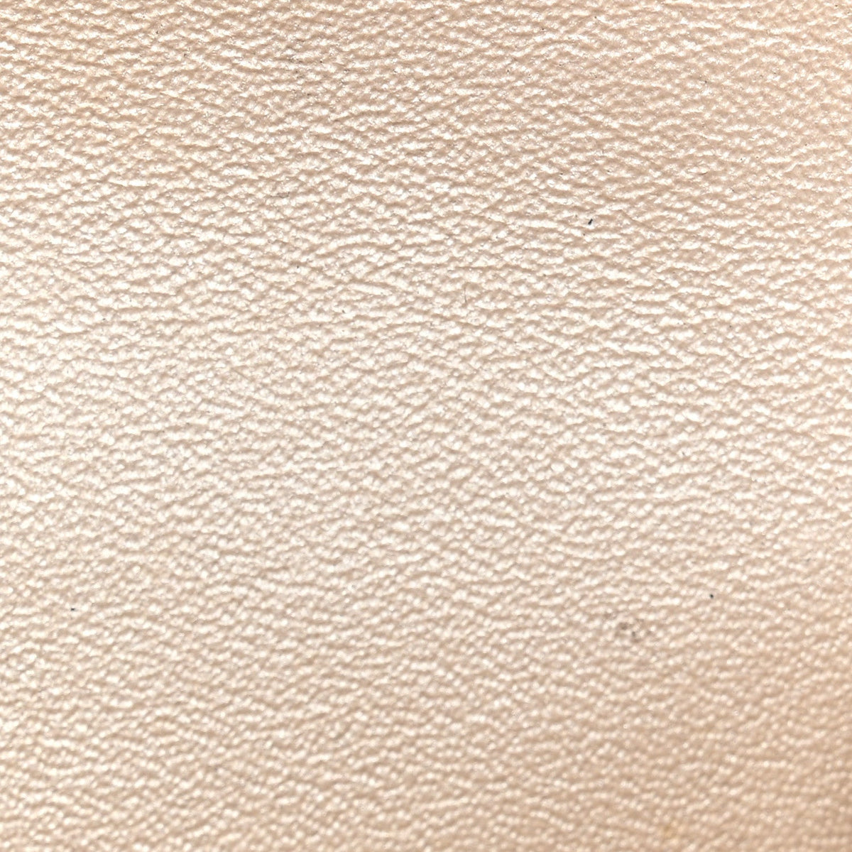 Pearly Caviar Quilted Medium Double Flap Light Beige
