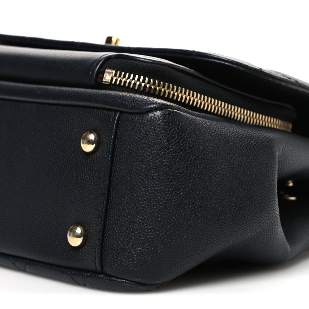 Caviar Quilted Medium Business Affinity Flap Black