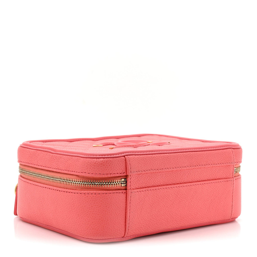 Caviar Quilted Medium CC Filigree Vanity Case Coral