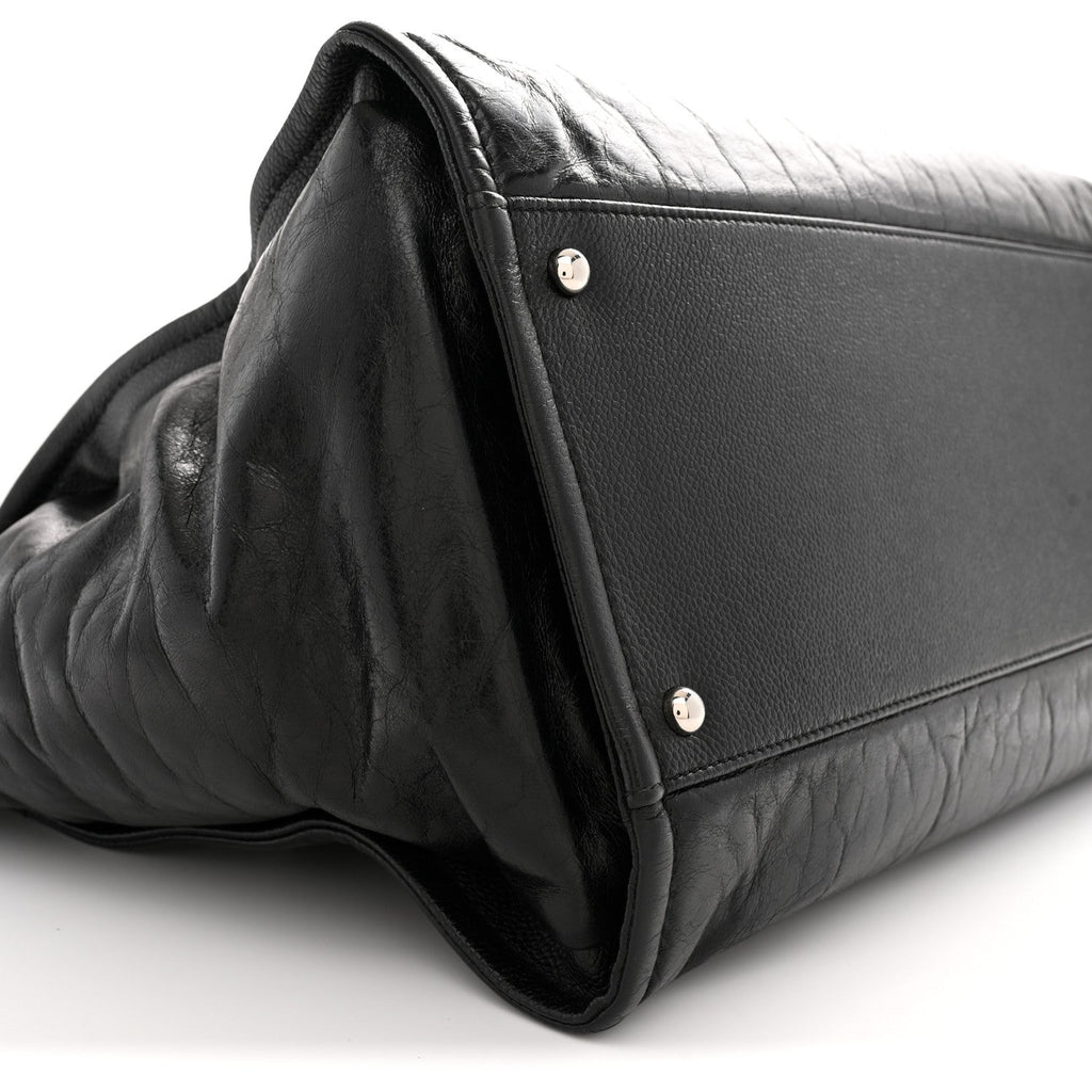 Glazed Calfskin Medium Deauville Tote Black