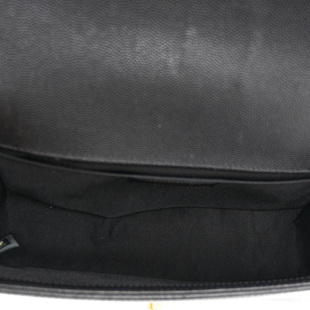 Caviar Quilted Medium Boy Flap Black
