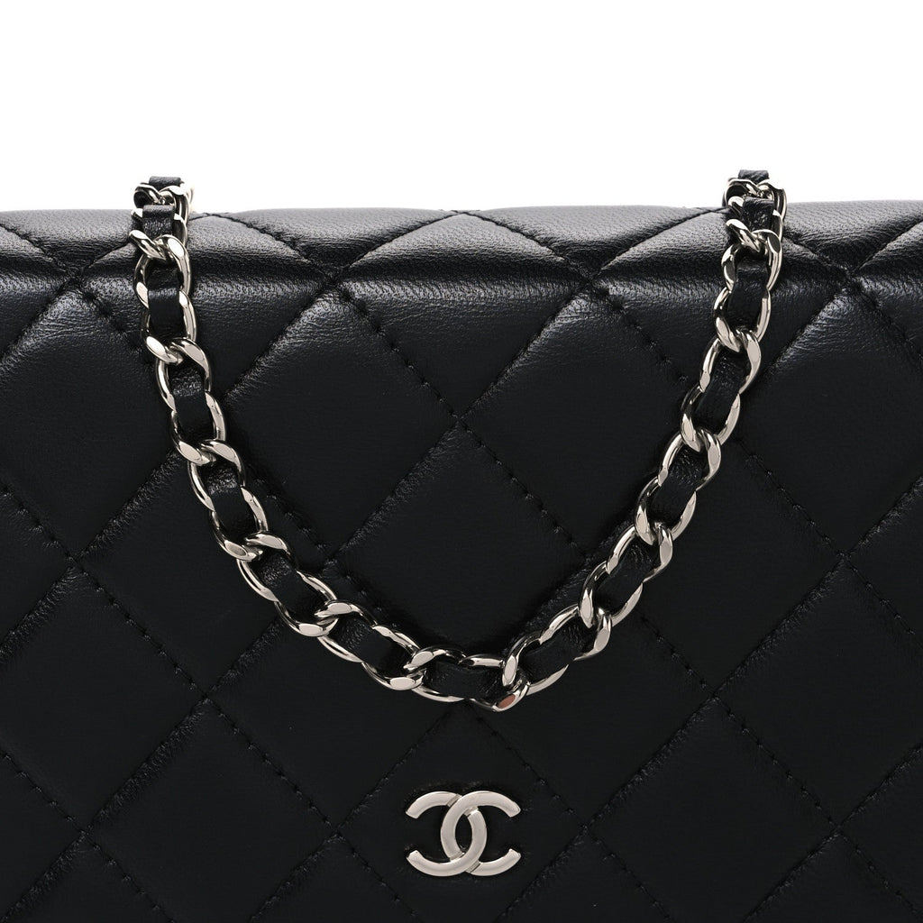 Lambskin Quilted Wallet On Chain WOC Black