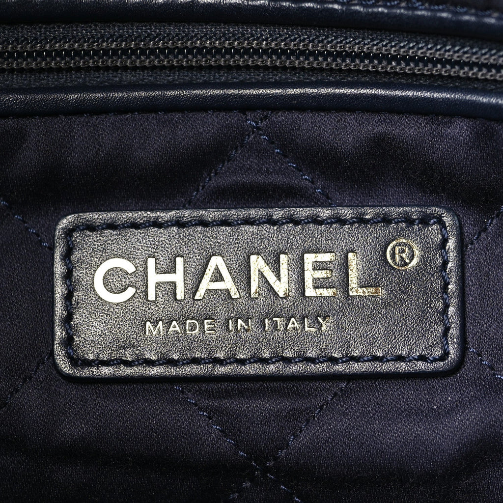 Shiny Calfskin Quilted Small Chanel 22 Navy