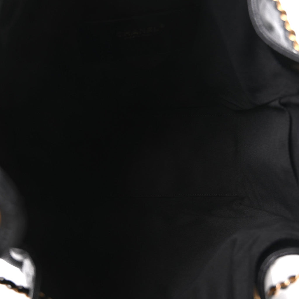 Caviar Quilted Medium Chanel 25 Handbag Black