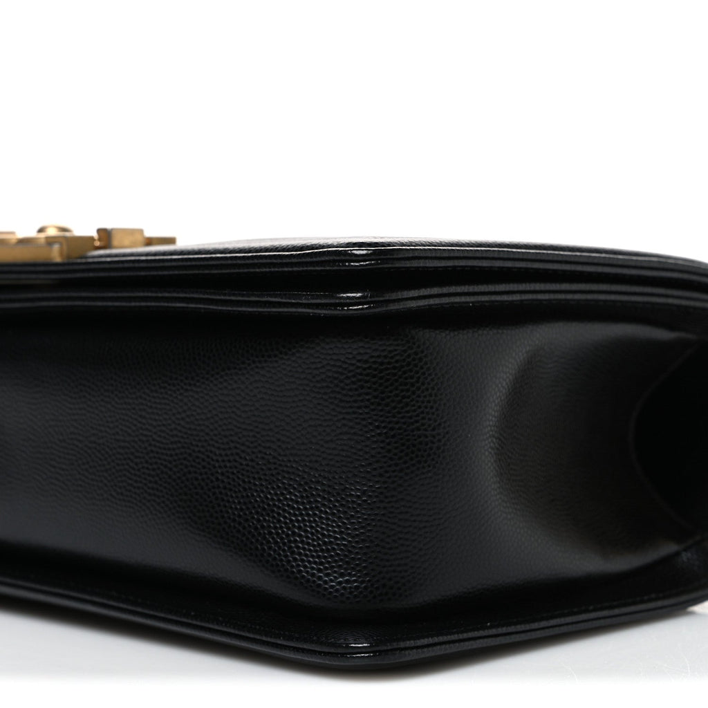 Caviar Quilted Medium Boy Flap Black