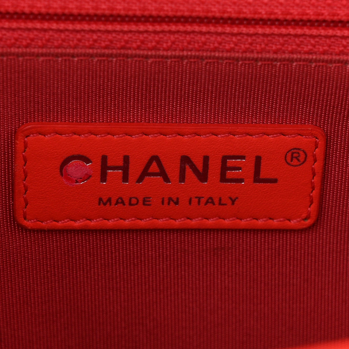 Lambskin Chevron Quilted New Medium Boy Flap Coral