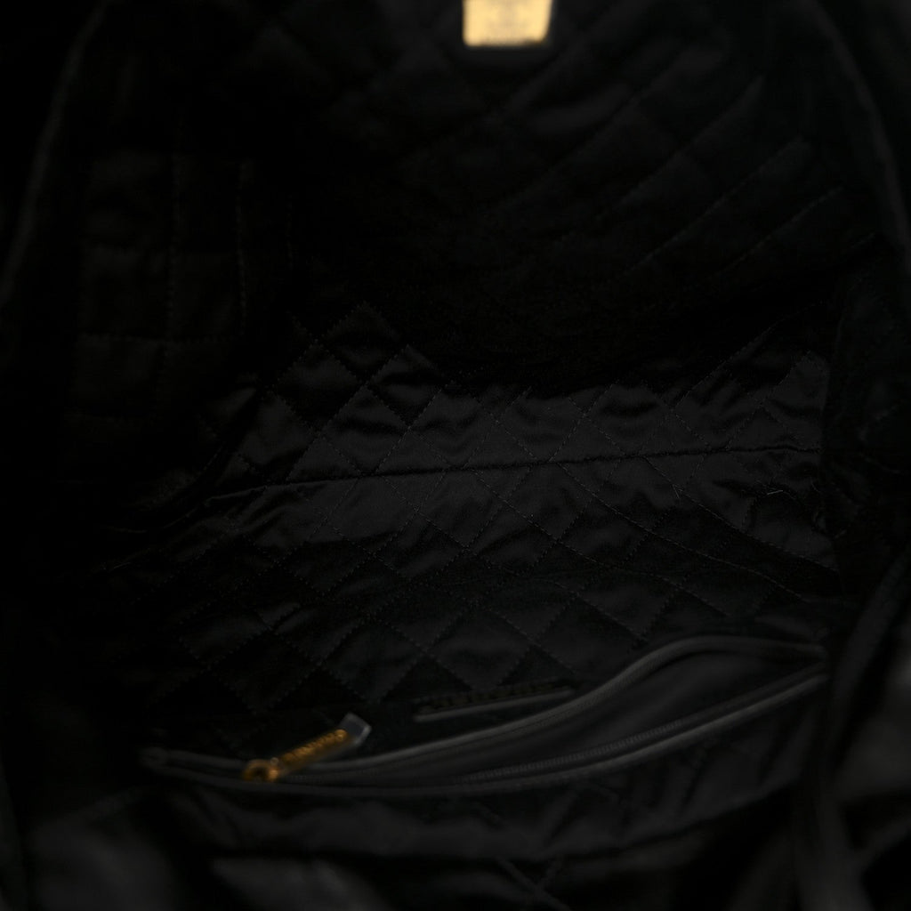 Shiny Calfskin Quilted Chanel 22 Black