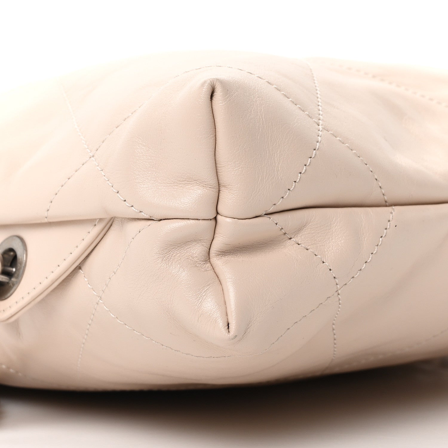 Shiny Calfskin Quilted Chanel 22 Backpack Beige