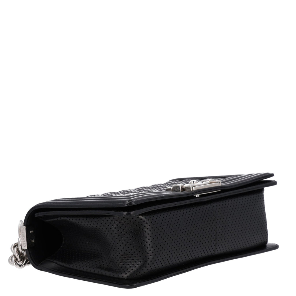 Lambskin Perforated Medium Boy Flap Black