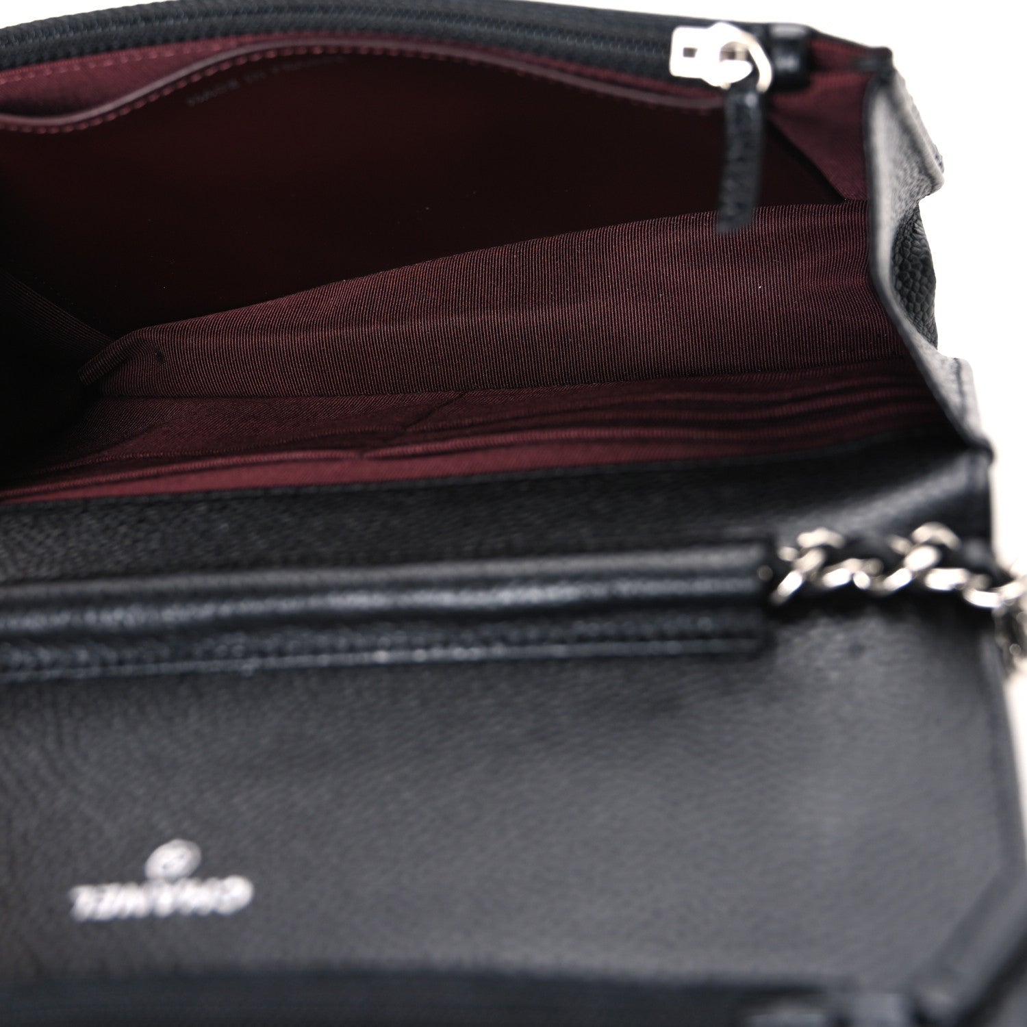 Caviar Quilted Wallet on Chain WOC Black