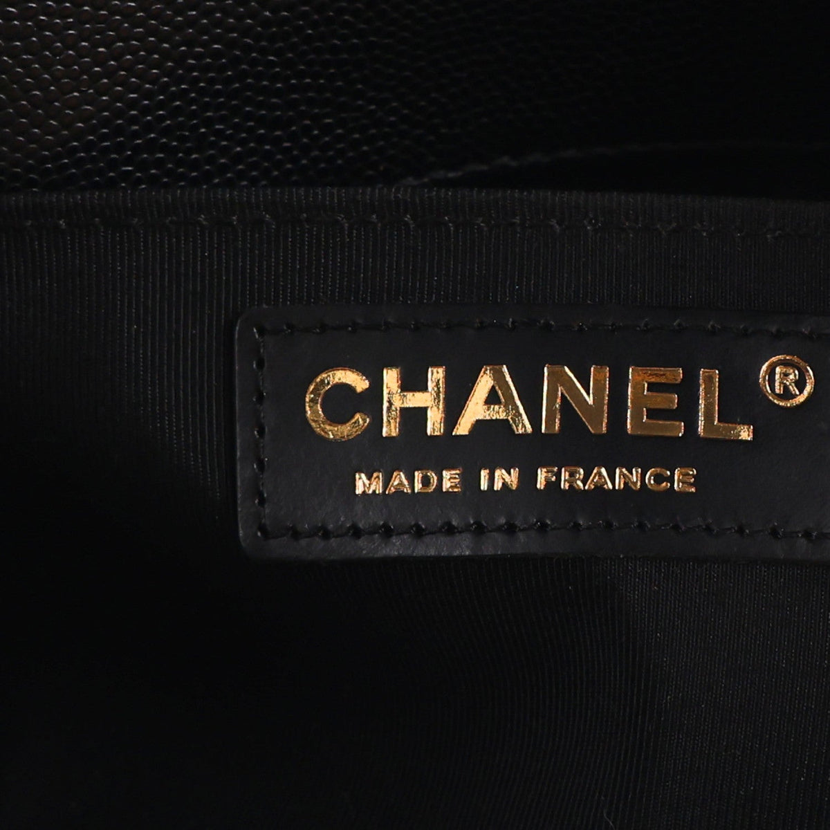 Caviar Quilted Medium Boy Flap Black