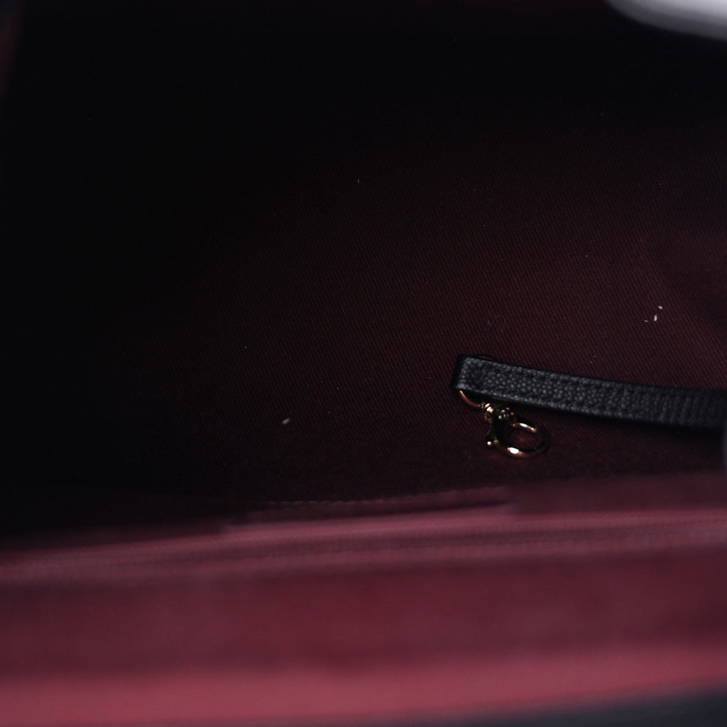 Caviar Quilted Business Affinity Backpack Black