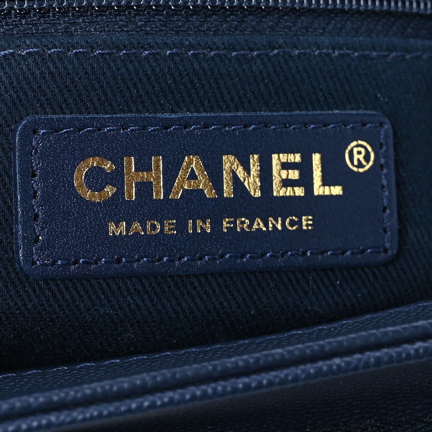 Caviar Quilted Small Business Affinity Flap Navy