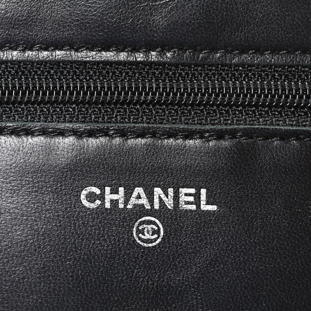 Lambskin Quilted Wallet On Chain WOC Black