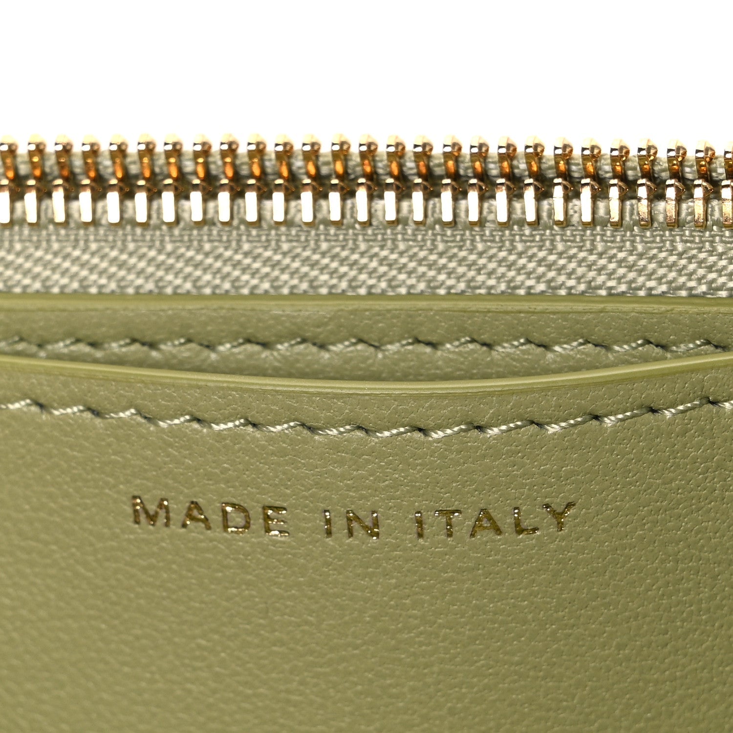 Calfskin Lizard Embossed Wallet On Chain WOC Green