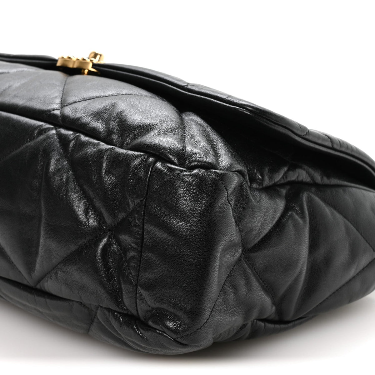 Goatskin Quilted Maxi Chanel 19 Flap Black