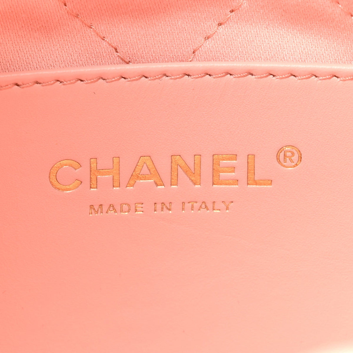 Shiny Calfskin Quilted Mini Chanel 22 Light Pink