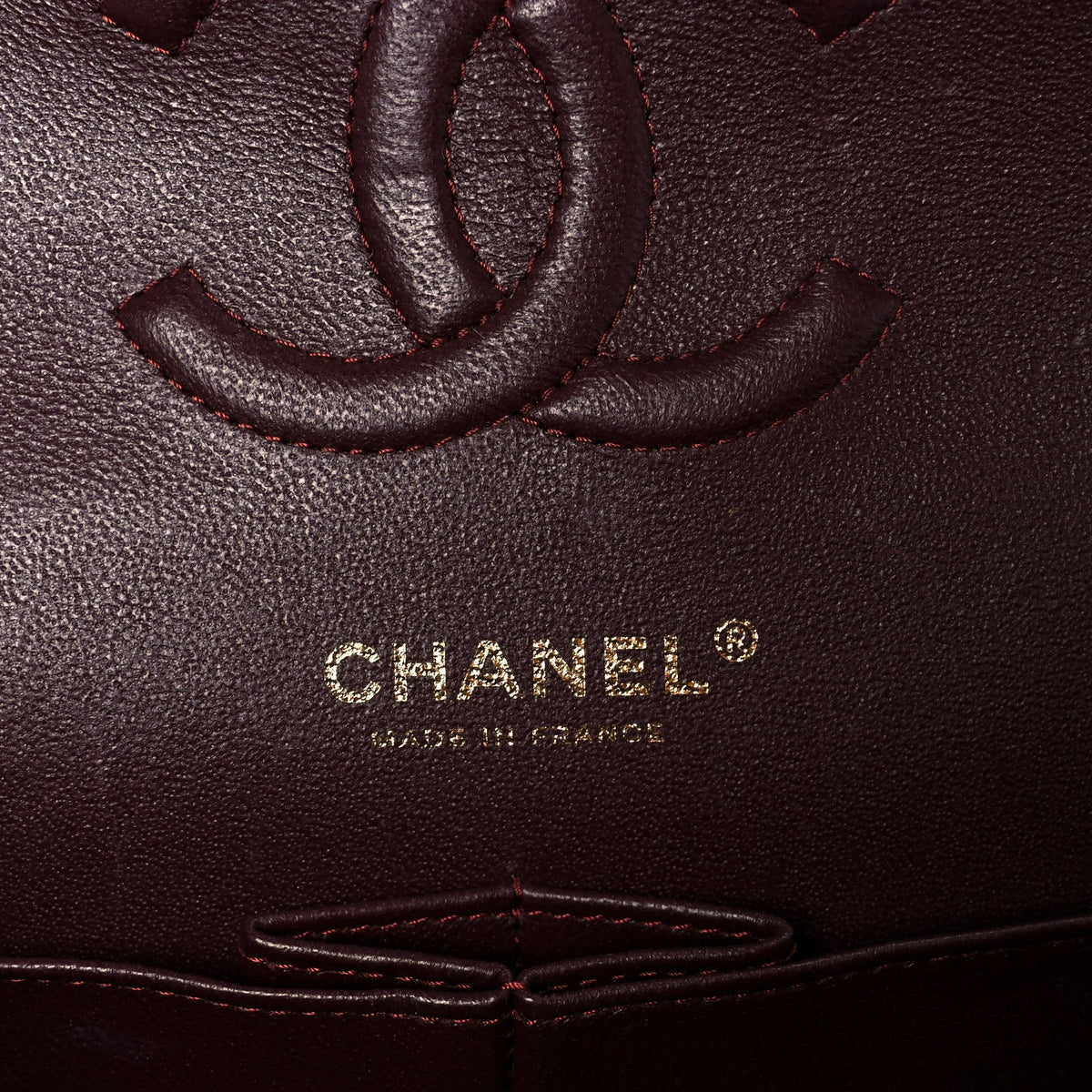 Caviar Chevron Quilted Medium Double Flap Black