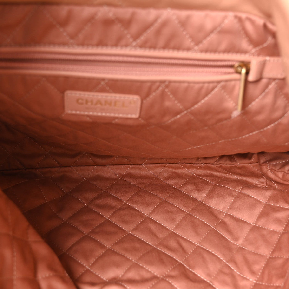 Shiny Calfskin Quilted Chanel 22 Beige