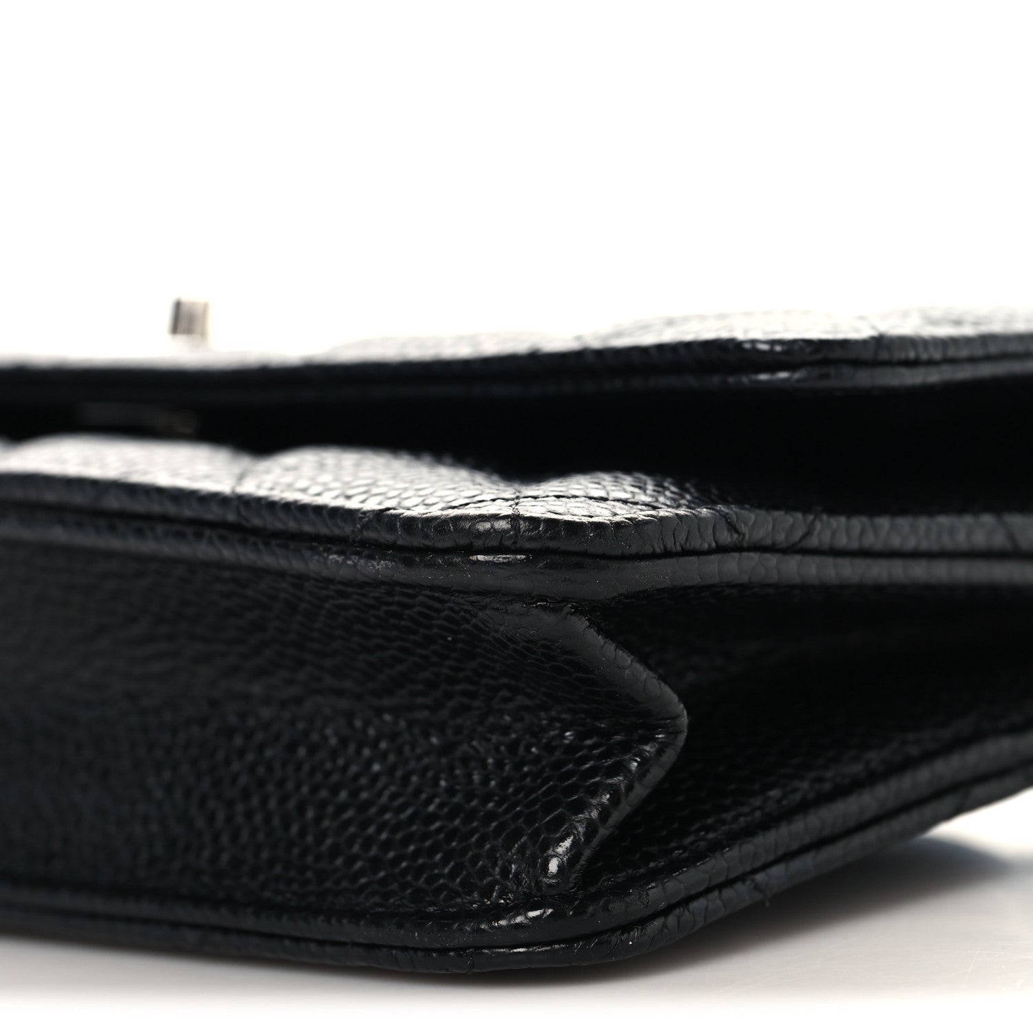 Caviar Quilted CC Turnlock Wallet On Chain WOC Black