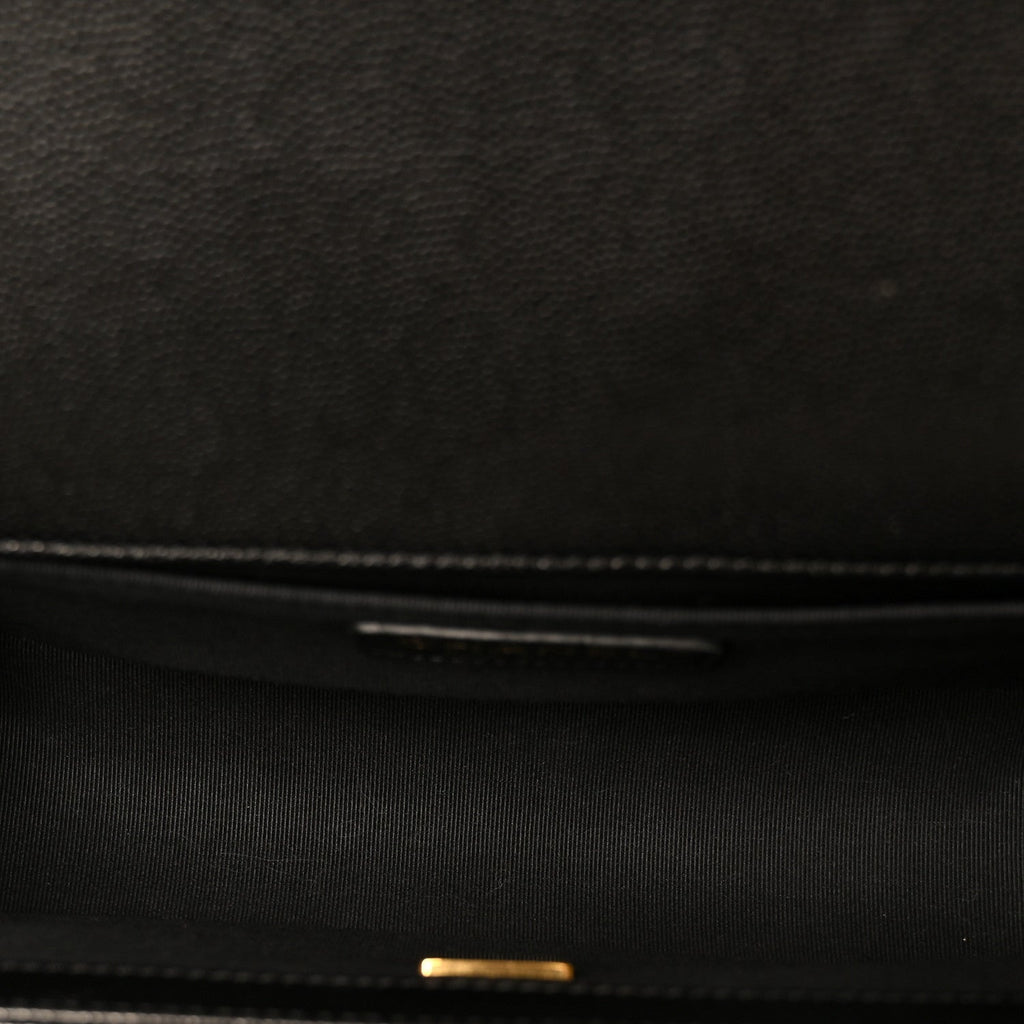 Caviar Quilted Medium Boy Flap Black