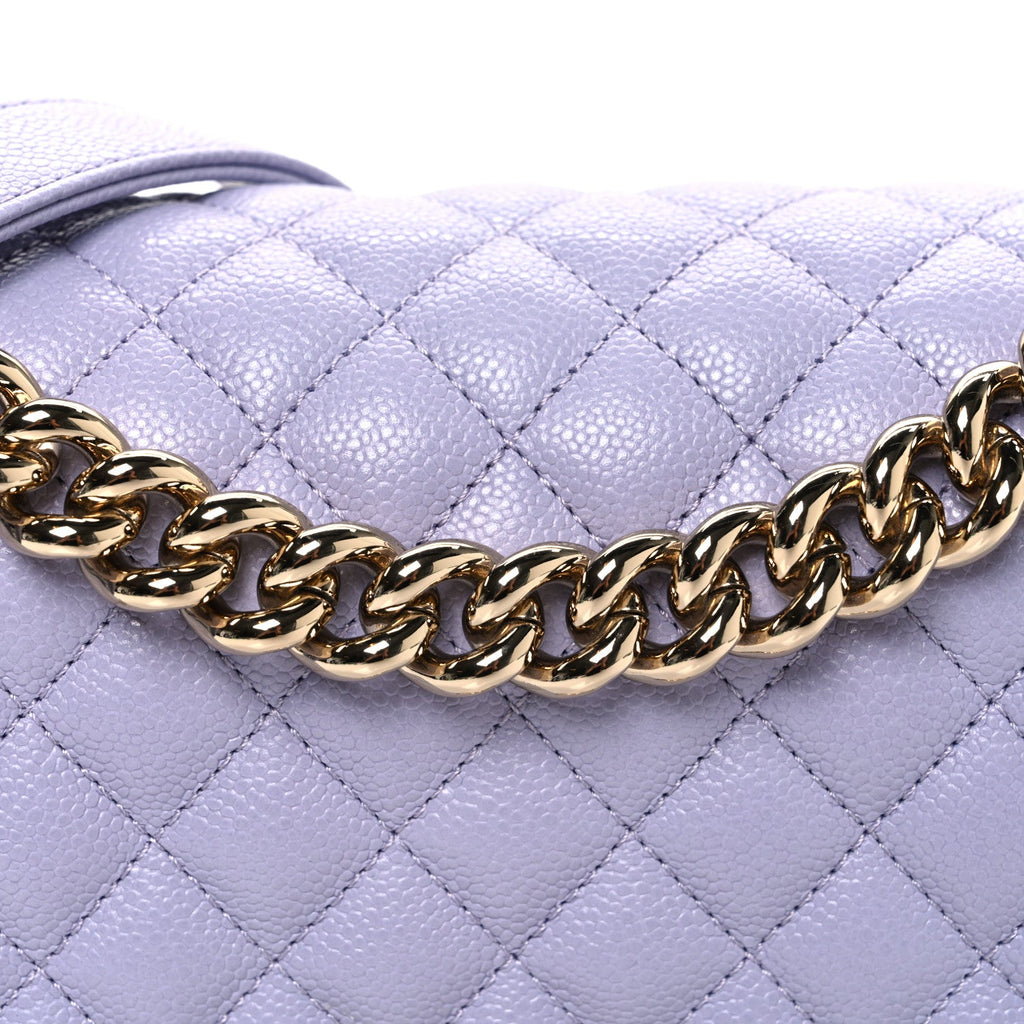 Caviar Quilted Medium Boy Flap Light Purple