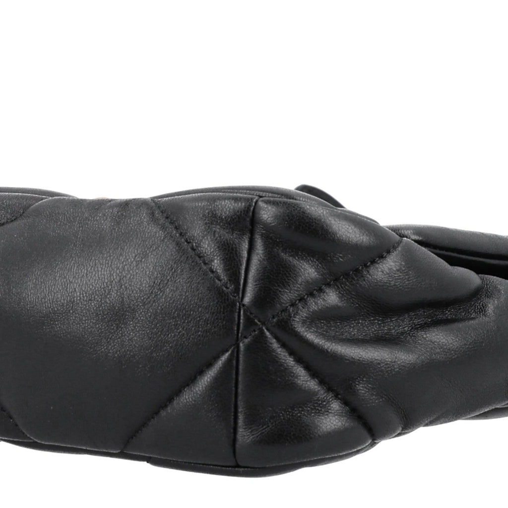 Lambskin Quilted Medium Chanel 19 Flap Black