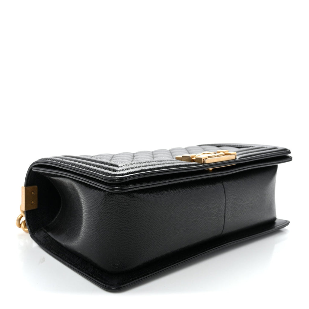 Caviar Quilted Medium Boy Flap Black