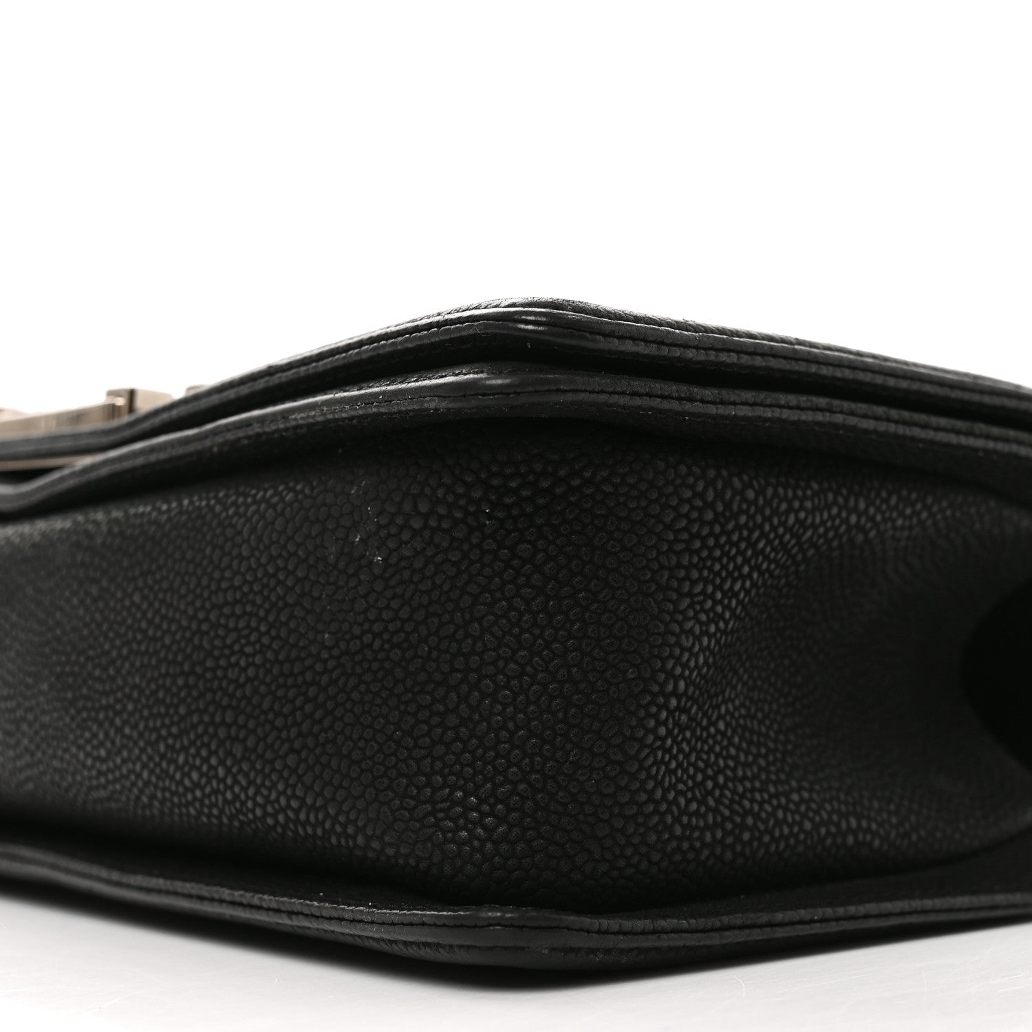 Iridescent Caviar Quilted Medium Boy Flap Black