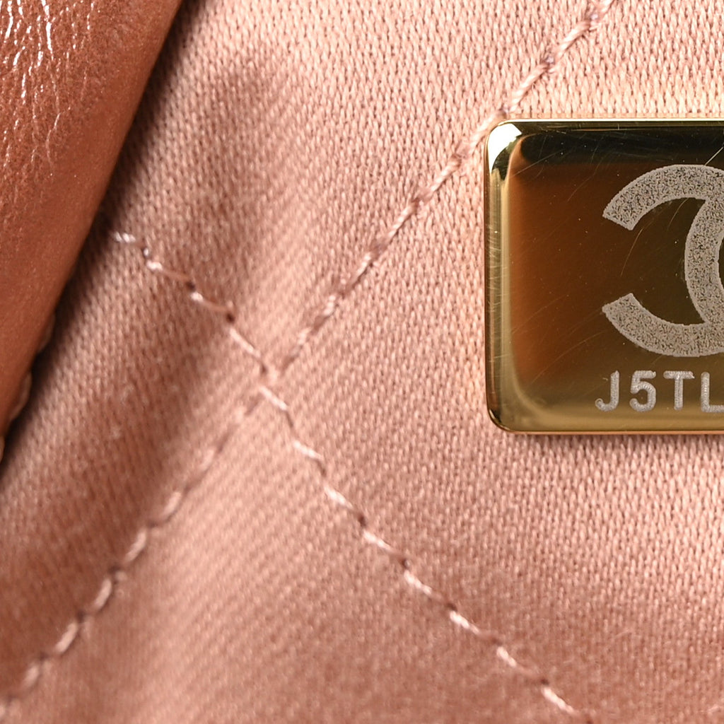 Metallic Calfskin Quilted Chanel 22 Copper