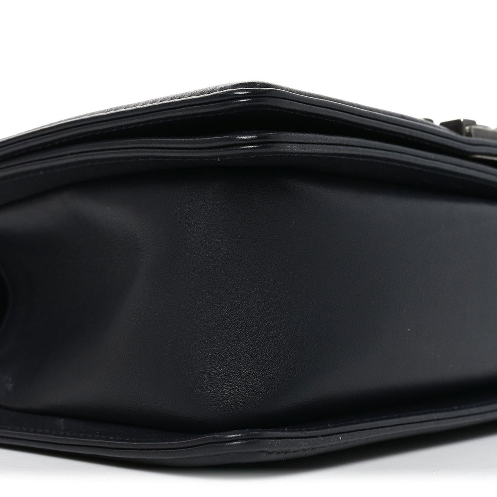 Lambskin Chevron Quilted Medium Boy Flap Black