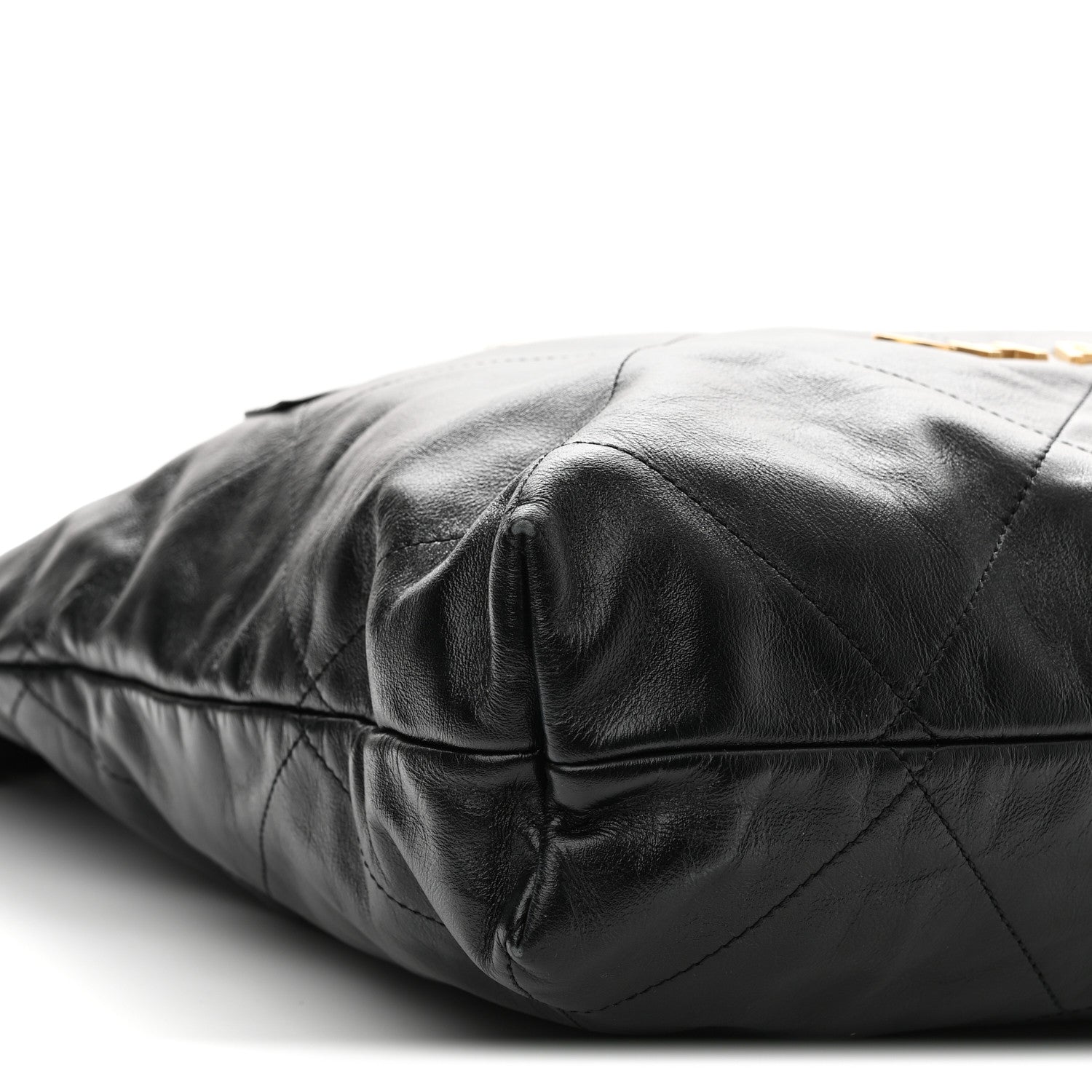 Shiny Calfskin Double Pocket Quilted Chanel 22 Black