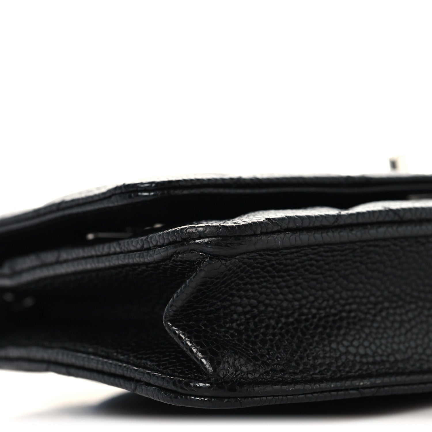 Caviar Quilted CC Turnlock Wallet On Chain WOC Black