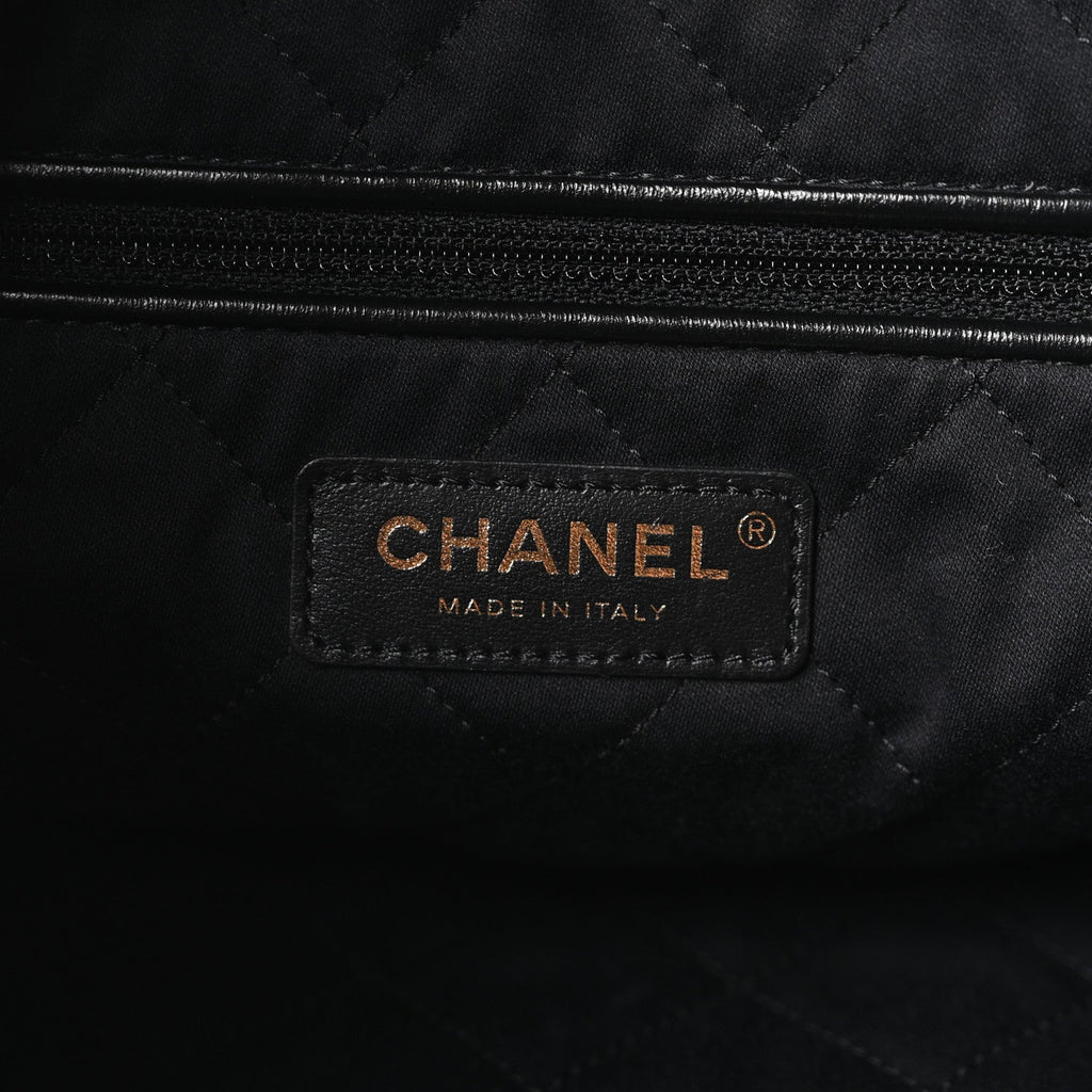 Shiny Calfskin Quilted Small Chanel 22 Black