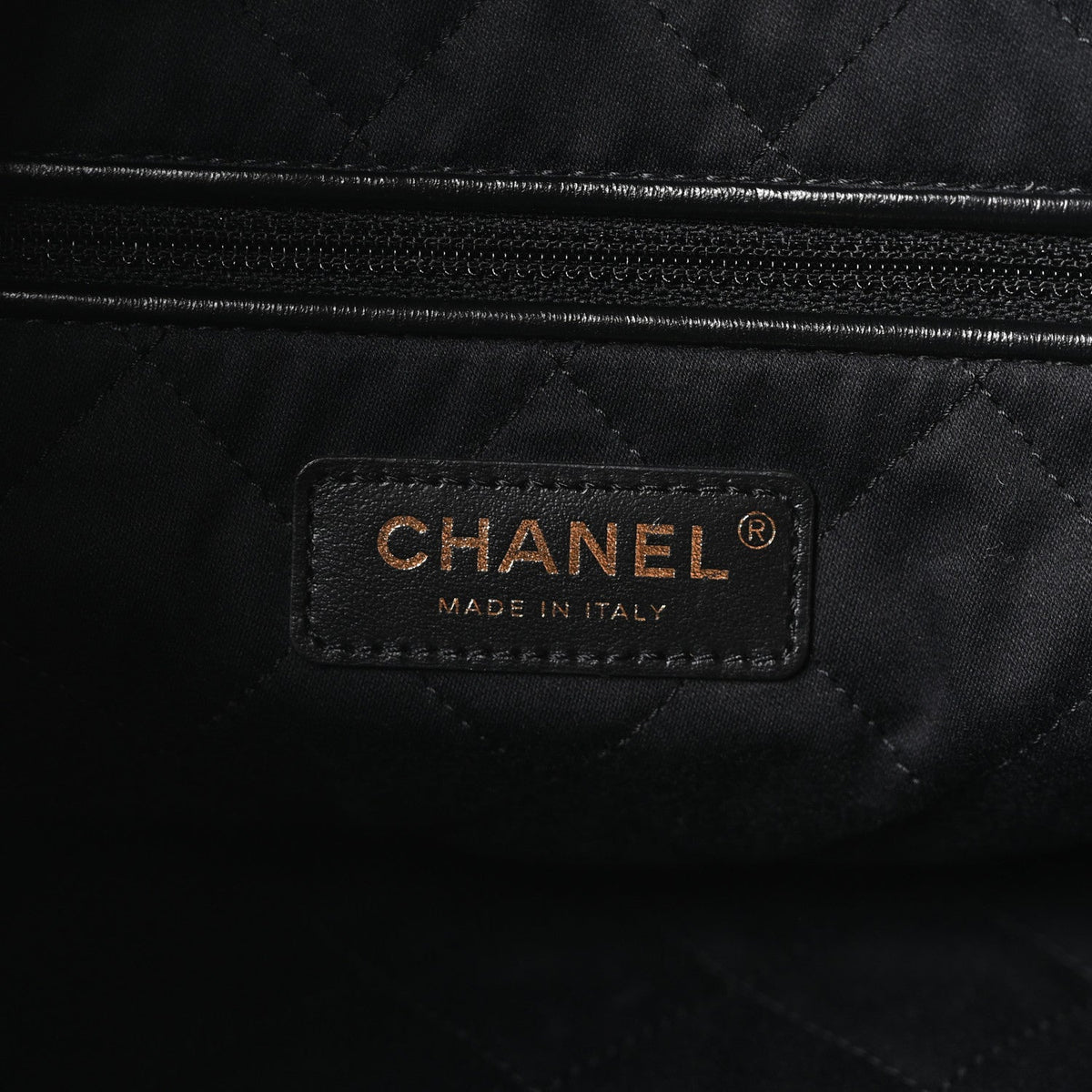 Shiny Calfskin Quilted Small Chanel 22 Black