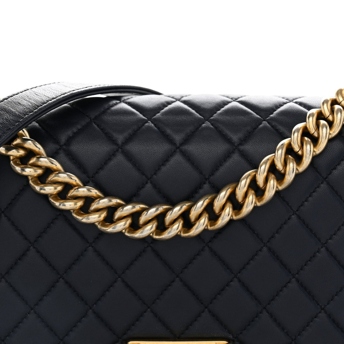 Lambskin Quilted Medium Boy Flap Dark Dark Navy