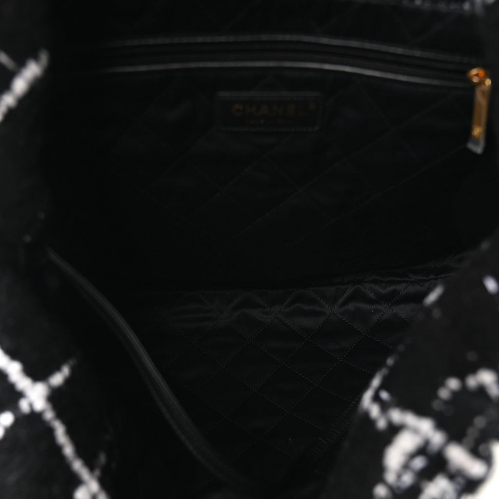 Wool Tweed Quilted Small Chanel 22 Black Multicolor