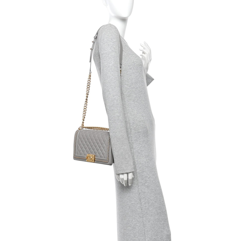 Caviar Quilted Chain Around Medium Boy Flap Grey
