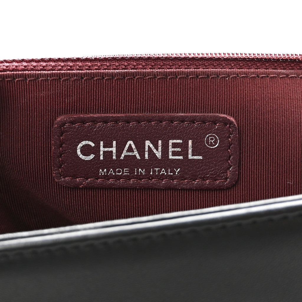 Wrinkled Lambskin Chevron Quilted New Medium Boy Flap Navy Blue