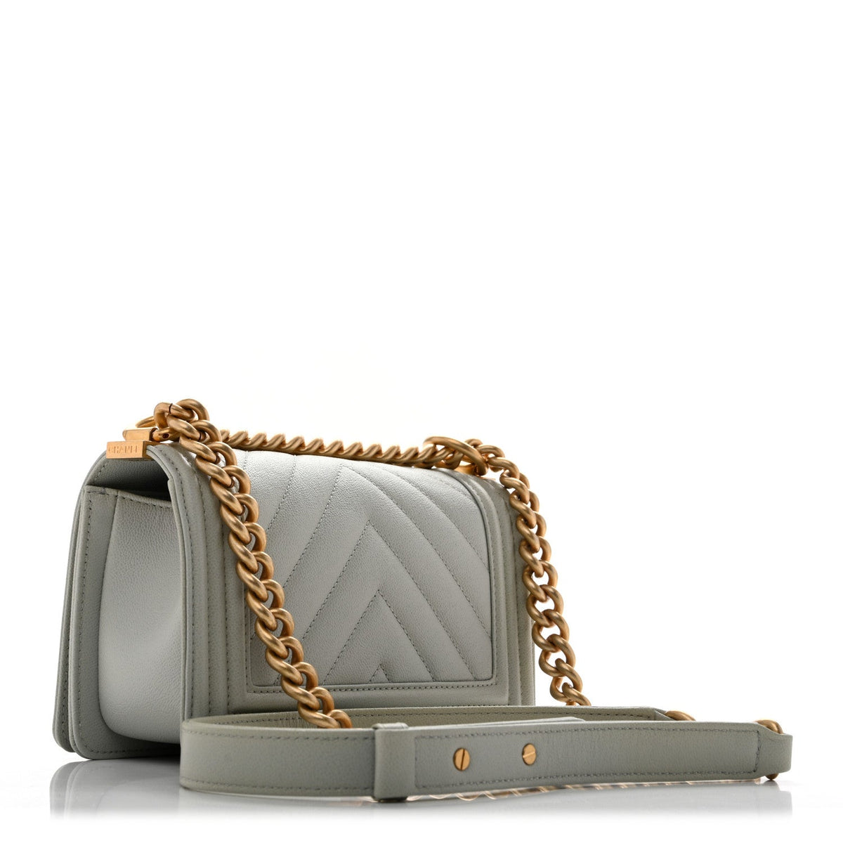 Caviar Chevron Quilted Small Boy Flap Light Grey
